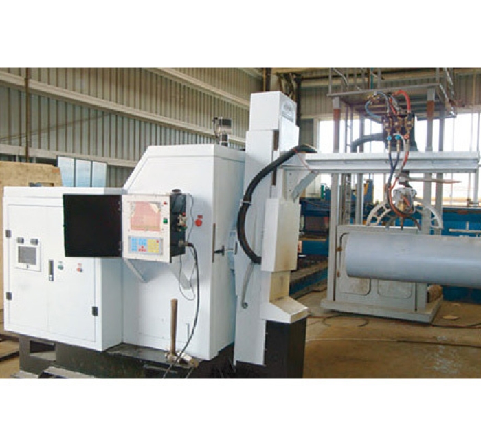 自旋轉(zhuǎn)式管子相貫線切割機